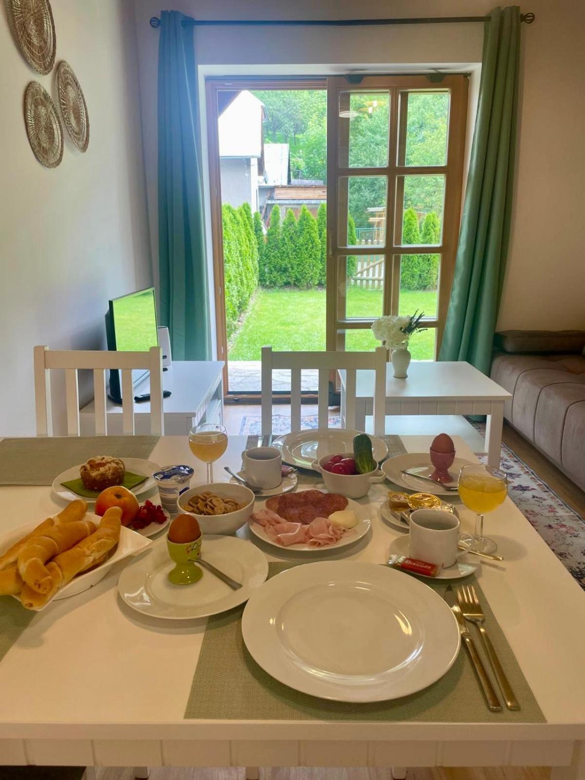 Apartman 8, Jezerne Velké Karlovice Exterior foto
